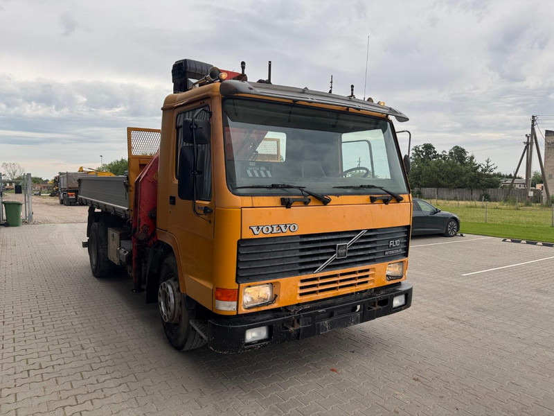 Volvo FL 10 - Kippiauto kuorma-auto: kuva Volvo FL 10 - Kippiauto kuorma-auto Volvo FL 10 - Kippiauto kuorma-auto: kuva Volvo FL 10 - Kippiauto kuorma-auto