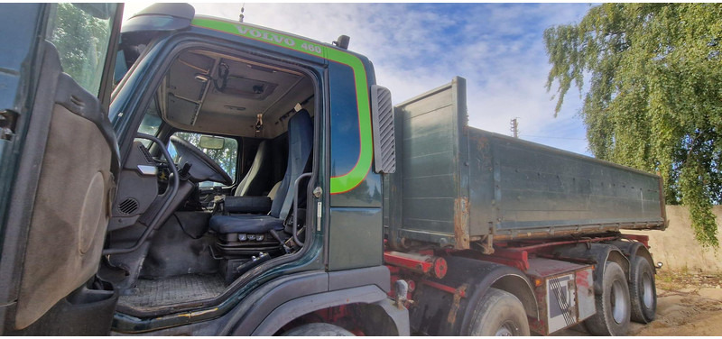 Volvo FM 12 - Kuorma-auto - vaijerivaihtolava: kuva Volvo FM 12 - Kuorma-auto - vaijerivaihtolava Volvo FM 12 - Kuorma-auto - vaijerivaihtolava: kuva Volvo FM 12 - Kuorma-auto - vaijerivaihtolava