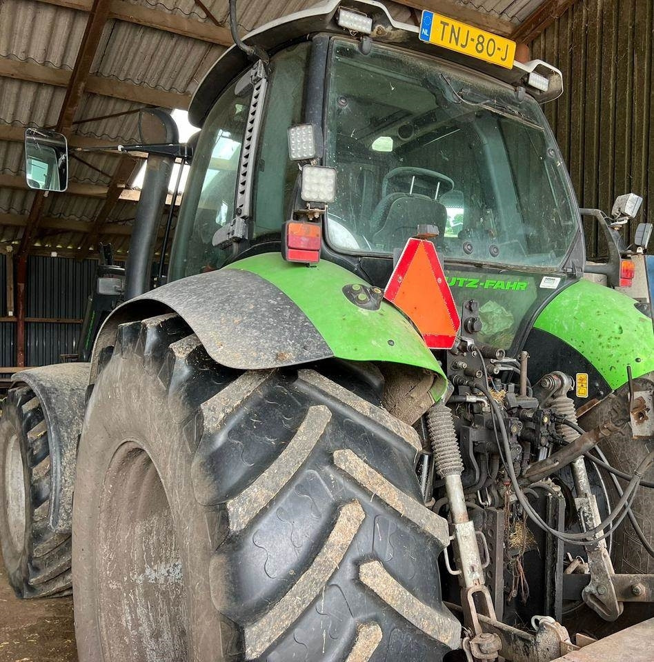 Deutz M620 - Traktori: kuva Deutz M620 - Traktori Deutz M620 - Traktori: kuva Deutz M620 - Traktori