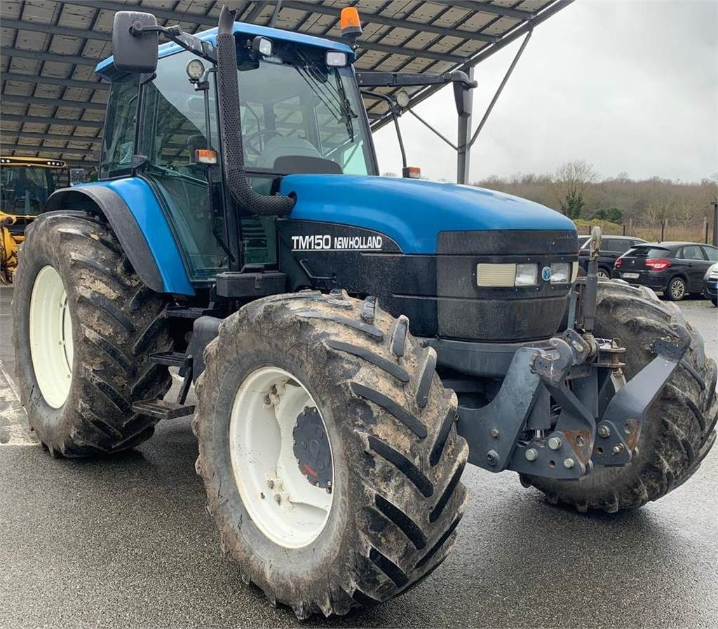 New Holland TM150 - Traktori: kuva New Holland TM150 - Traktori New Holland TM150 - Traktori: kuva New Holland TM150 - Traktori