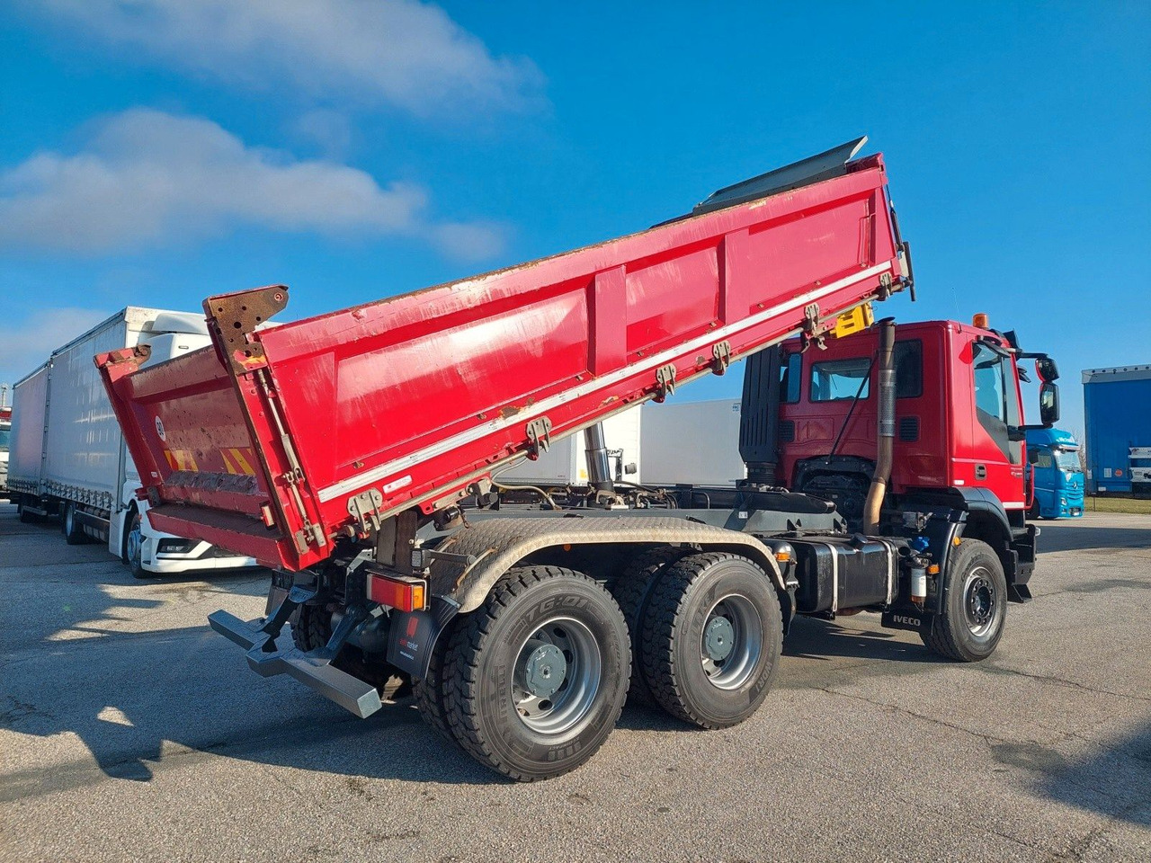 Iveco AD 260T45 BB Dautel Bordmatic 6x4 - Kippiauto kuorma-auto: kuva Iveco AD 260T45 BB Dautel Bordmatic 6x4 - Kippiauto kuorma-auto Iveco AD 260T45 BB Dautel Bordmatic 6x4 - Kippiauto kuorma-auto: kuva Iveco AD 260T45 BB Dautel Bordmatic 6x4 - Kippiauto kuorma-auto