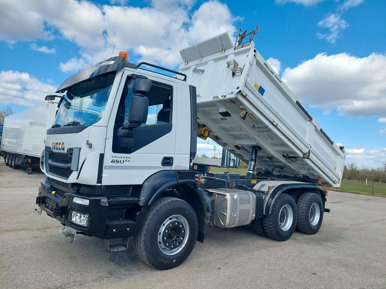 Iveco AD 260T45 BB Meiller Bordmatik 6x4 - Kippiauto kuorma-auto: kuva Iveco AD 260T45 BB Meiller Bordmatik 6x4 - Kippiauto kuorma-auto Iveco AD 260T45 BB Meiller Bordmatik 6x4 - Kippiauto kuorma-auto: kuva Iveco AD 260T45 BB Meiller Bordmatik 6x4 - Kippiauto kuorma-auto