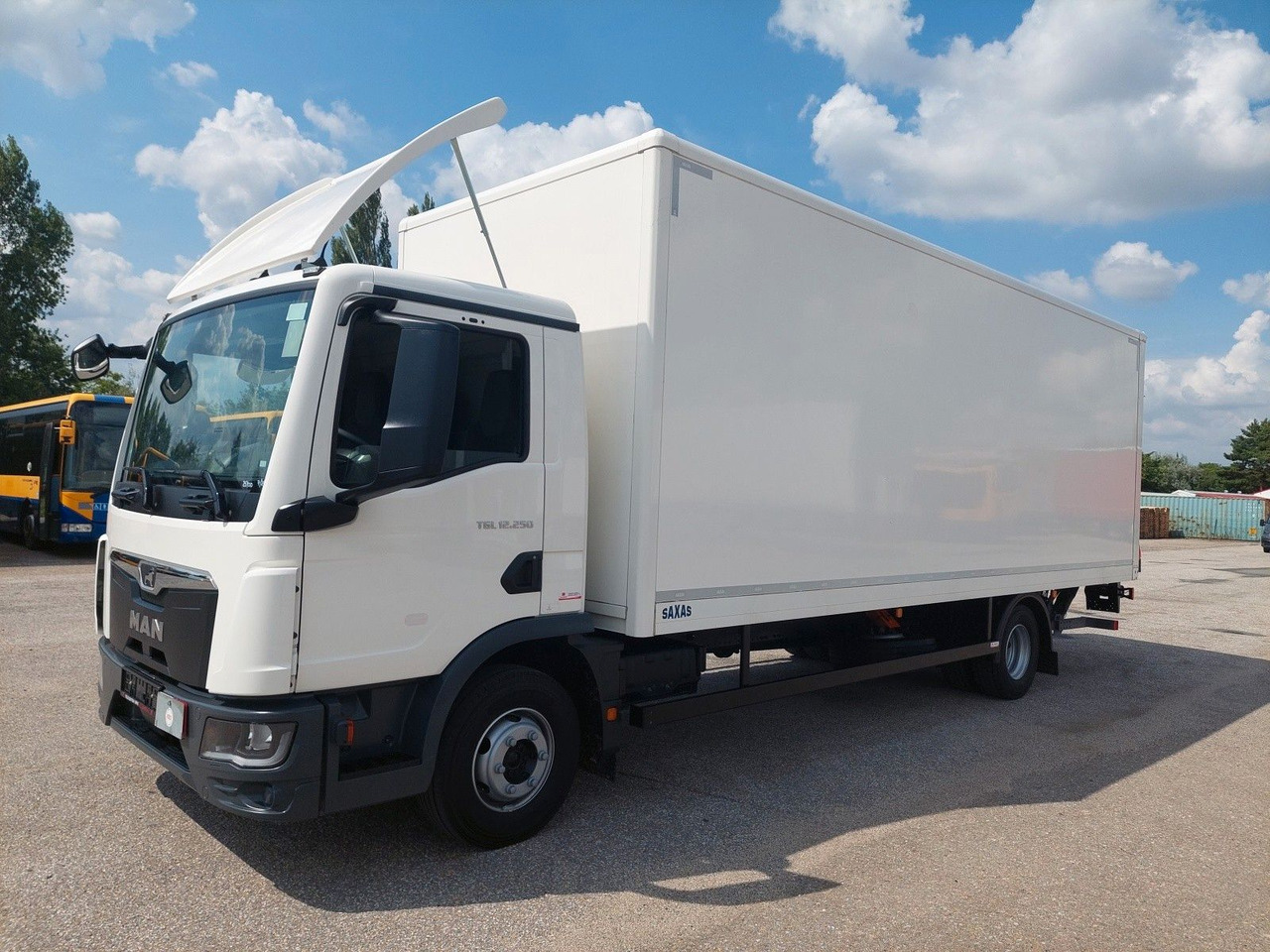 MAN TGL 12.250 BL CH 4x2 LBW 17 Palleten - Umpikori kuorma-auto: kuva MAN TGL 12.250 BL CH 4x2 LBW 17 Palleten - Umpikori kuorma-auto MAN TGL 12.250 BL CH 4x2 LBW 17 Palleten - Umpikori kuorma-auto: kuva MAN TGL 12.250 BL CH 4x2 LBW 17 Palleten - Umpikori kuorma-auto