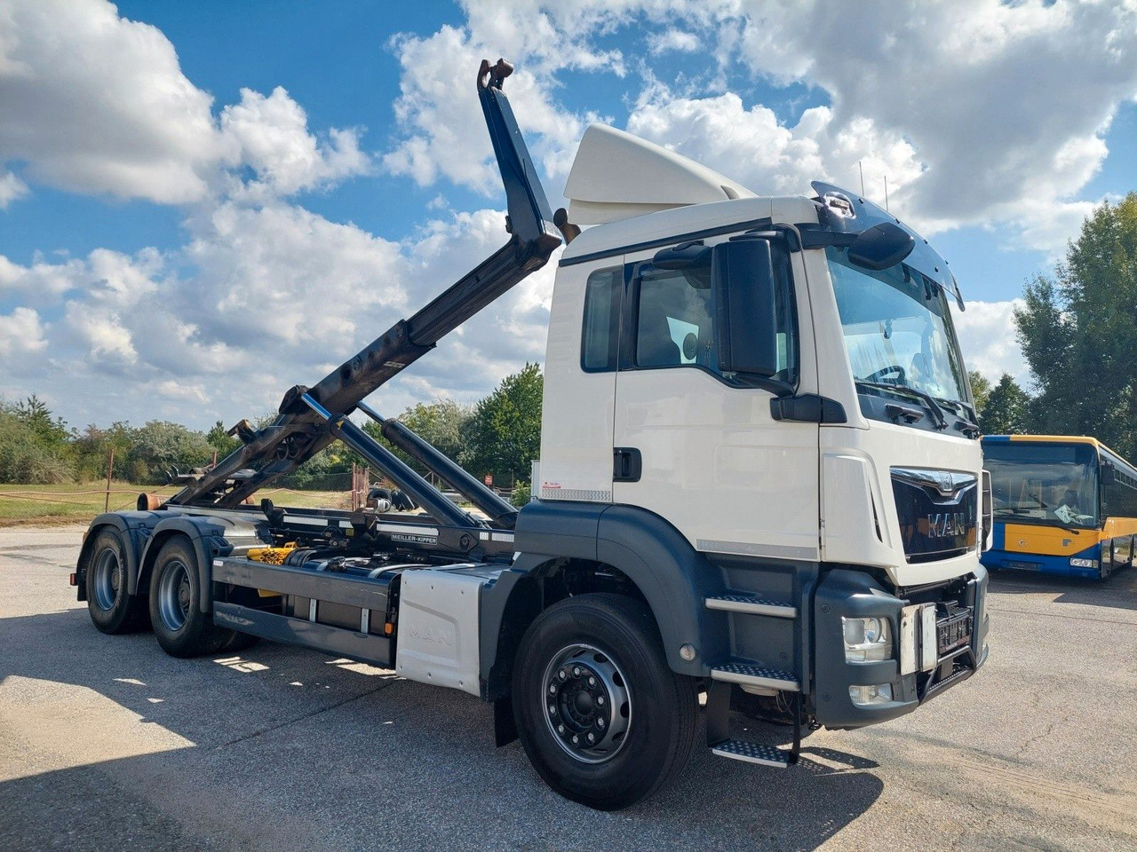 MAN TGS 26.440 BL Meiller RK 20.65 6x4 - Koukkulava kuorma-auto: kuva MAN TGS 26.440 BL Meiller RK 20.65 6x4 - Koukkulava kuorma-auto MAN TGS 26.440 BL Meiller RK 20.65 6x4 - Koukkulava kuorma-auto: kuva MAN TGS 26.440 BL Meiller RK 20.65 6x4 - Koukkulava kuorma-auto