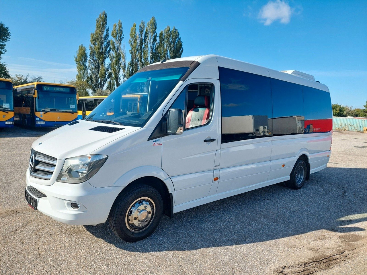Mercedes-Benz Sprinter 519 CDI - Minibussi, Pikkubussi: kuva Mercedes-Benz Sprinter 519 CDI - Minibussi, Pikkubussi Mercedes-Benz Sprinter 519 CDI - Minibussi, Pikkubussi: kuva Mercedes-Benz Sprinter 519 CDI - Minibussi, Pikkubussi