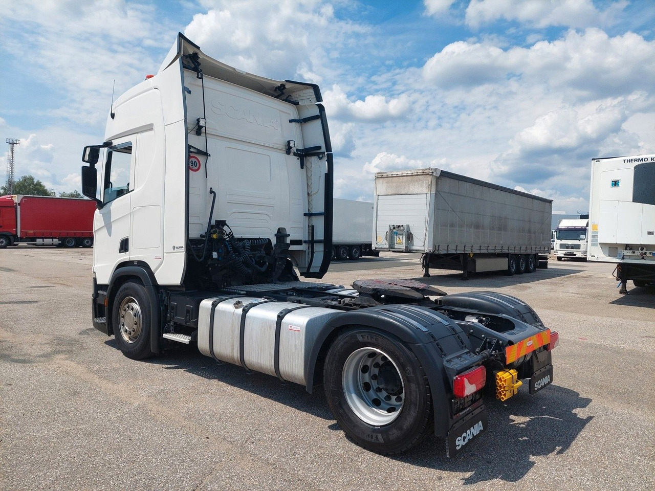 Scania R 500 A4X2LB Luft/Luft ADR Standklima - Vetopöytäauto: kuva Scania R 500 A4X2LB Luft/Luft ADR Standklima - Vetopöytäauto Scania R 500 A4X2LB Luft/Luft ADR Standklima - Vetopöytäauto: kuva Scania R 500 A4X2LB Luft/Luft ADR Standklima - Vetopöytäauto