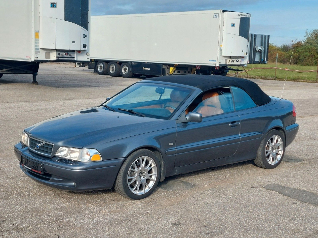 Volvo C70 Cabriolet 2.4 T - Avoauto: kuva Volvo C70 Cabriolet 2.4 T - Avoauto Volvo C70 Cabriolet 2.4 T - Avoauto: kuva Volvo C70 Cabriolet 2.4 T - Avoauto