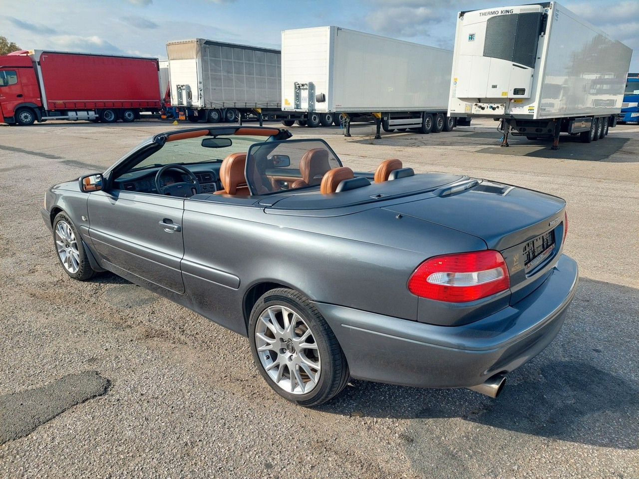Volvo C70 Cabriolet 2.4 T - Avoauto: kuva Volvo C70 Cabriolet 2.4 T - Avoauto Volvo C70 Cabriolet 2.4 T - Avoauto: kuva Volvo C70 Cabriolet 2.4 T - Avoauto