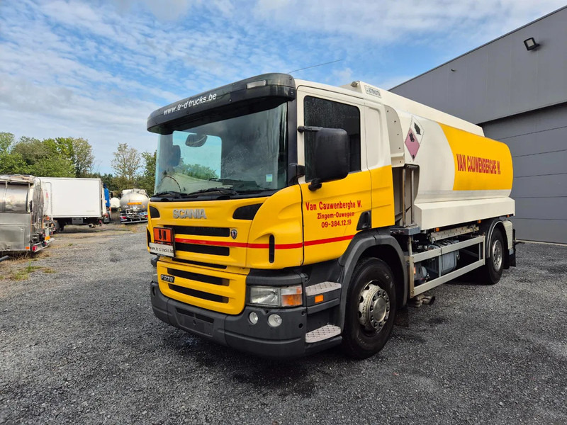 Scania P270 FUEL / CARBURANT 14000L - 4 COMP - Säiliöauto: kuva Scania P270 FUEL / CARBURANT 14000L - 4 COMP - Säiliöauto Scania P270 FUEL / CARBURANT 14000L - 4 COMP - Säiliöauto: kuva Scania P270 FUEL / CARBURANT 14000L - 4 COMP - Säiliöauto