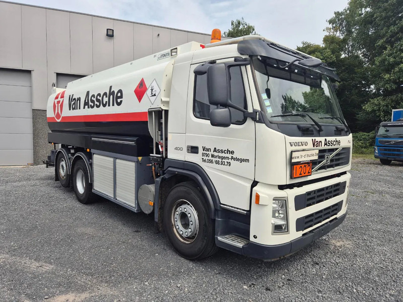 Volvo FM 400 18000L FUEL/CARBURANT - 5 COMP - ADR VALID - MANUAL - Säiliöauto: kuva Volvo FM 400 18000L FUEL/CARBURANT - 5 COMP - ADR VALID - MANUAL - Säiliöauto Volvo FM 400 18000L FUEL/CARBURANT - 5 COMP - ADR VALID - MANUAL - Säiliöauto: kuva Volvo FM 400 18000L FUEL/CARBURANT - 5 COMP - ADR VALID - MANUAL - Säiliöauto