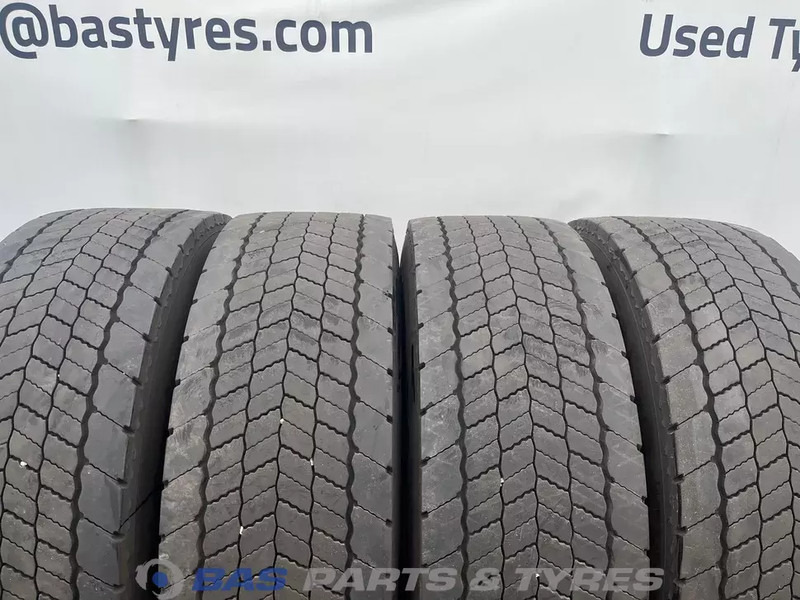 Continental Continental 315/70R22.5 Eco HD5 154/150 M+S 3PMSF gebruikte set - Rengas - Kuorma-auto: kuva Continental Continental 315/70R22.5 Eco HD5 154/150 M+S 3PMSF gebruikte set - Rengas - Kuorma-auto Continental Continental 315/70R22.5 Eco HD5 154/150 M+S 3PMSF gebruikte set - Rengas - Kuorma-auto: kuva Continental Continental 315/70R22.5 Eco HD5 154/150 M+S 3PMSF gebruikte set - Rengas - Kuorma-auto