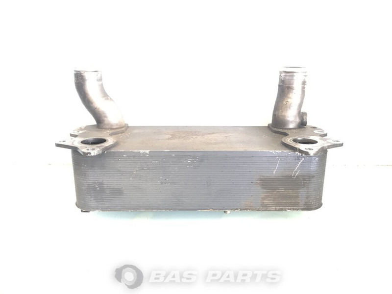 DAF Oliekoeler DAF 1828395 - Öljynjäähdytin - Kuorma-auto: kuva DAF Oliekoeler DAF 1828395 - Öljynjäähdytin - Kuorma-auto DAF Oliekoeler DAF 1828395 - Öljynjäähdytin - Kuorma-auto: kuva DAF Oliekoeler DAF 1828395 - Öljynjäähdytin - Kuorma-auto