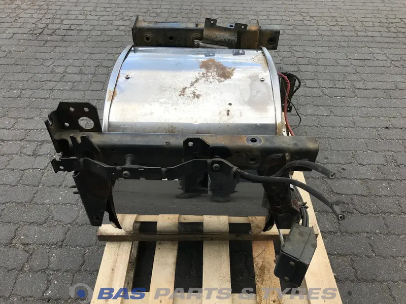 DAF Uitlaatdemper DAF 1747245 - Äänenvaimennin - Kuorma-auto: kuva DAF Uitlaatdemper DAF 1747245 - Äänenvaimennin - Kuorma-auto DAF Uitlaatdemper DAF 1747245 - Äänenvaimennin - Kuorma-auto: kuva DAF Uitlaatdemper DAF 1747245 - Äänenvaimennin - Kuorma-auto