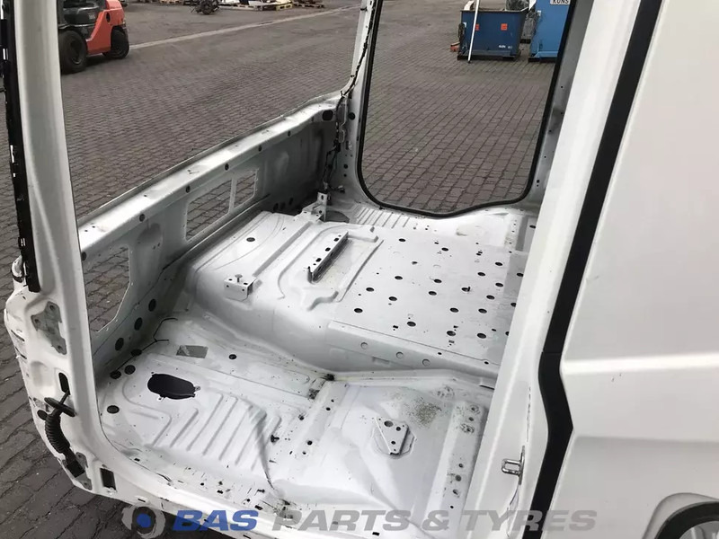 DAF XF G2 - Ohjaamo ja sisustus - Kuorma-auto: kuva DAF XF G2 - Ohjaamo ja sisustus - Kuorma-auto DAF XF G2 - Ohjaamo ja sisustus - Kuorma-auto: kuva DAF XF G2 - Ohjaamo ja sisustus - Kuorma-auto
