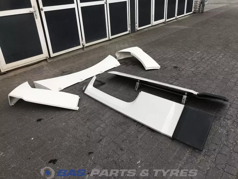 DAF XF106 - Aerodynamiikka/ Spoilerit - Kuorma-auto: kuva DAF XF106 - Aerodynamiikka/ Spoilerit - Kuorma-auto DAF XF106 - Aerodynamiikka/ Spoilerit - Kuorma-auto: kuva DAF XF106 - Aerodynamiikka/ Spoilerit - Kuorma-auto