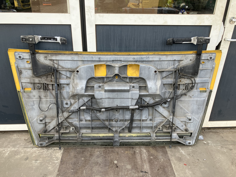 DAF XF106 - Jäähdyttimen säleikkö - Kuorma-auto: kuva DAF XF106 - Jäähdyttimen säleikkö - Kuorma-auto DAF XF106 - Jäähdyttimen säleikkö - Kuorma-auto: kuva DAF XF106 - Jäähdyttimen säleikkö - Kuorma-auto