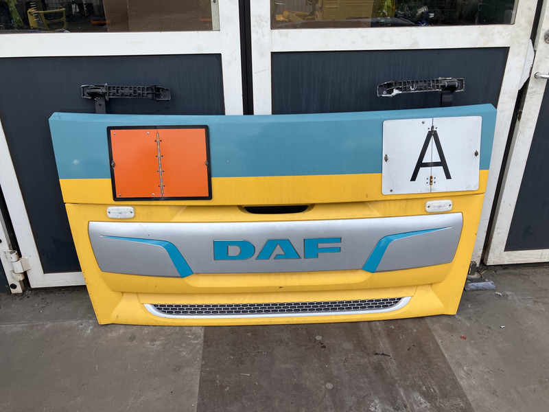 DAF XF106 - Jäähdyttimen säleikkö - Kuorma-auto: kuva DAF XF106 - Jäähdyttimen säleikkö - Kuorma-auto DAF XF106 - Jäähdyttimen säleikkö - Kuorma-auto: kuva DAF XF106 - Jäähdyttimen säleikkö - Kuorma-auto