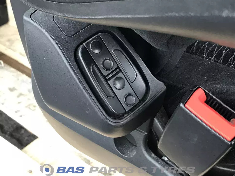 Mercedes-Benz Actros MP4 Stoelen set Mercedes A 960 910 75 01 - Istuin - Kuorma-auto: kuva Mercedes-Benz Actros MP4 Stoelen set Mercedes A 960 910 75 01 - Istuin - Kuorma-auto Mercedes-Benz Actros MP4 Stoelen set Mercedes A 960 910 75 01 - Istuin - Kuorma-auto: kuva Mercedes-Benz Actros MP4 Stoelen set Mercedes A 960 910 75 01 - Istuin - Kuorma-auto