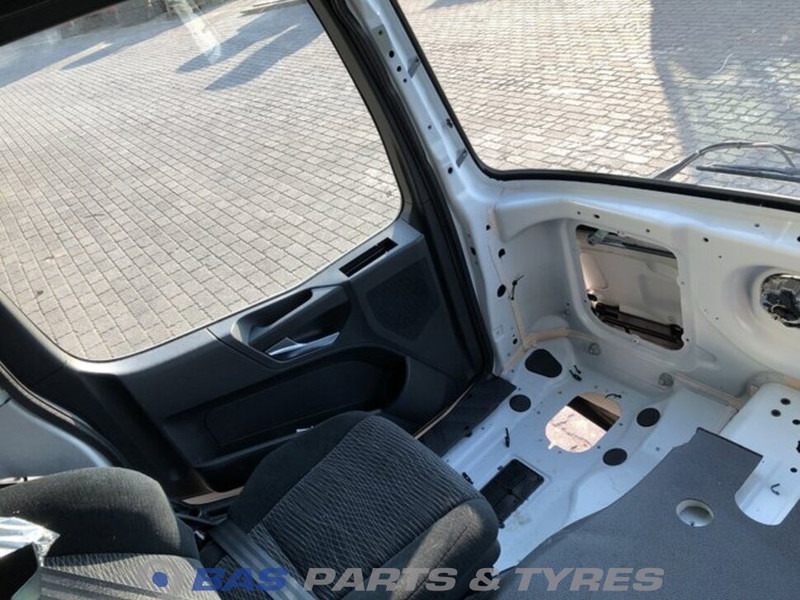 Mercedes-Benz Actros MP5 Mercedes ClassicSpace M-cab L1EH1 A 000 600 01 01 - Ohjaamo ja sisustus - Kuorma-auto: kuva Mercedes-Benz Actros MP5 Mercedes ClassicSpace M-cab L1EH1 A 000 600 01 01 - Ohjaamo ja sisustus - Kuorma-auto Mercedes-Benz Actros MP5 Mercedes ClassicSpace M-cab L1EH1 A 000 600 01 01 - Ohjaamo ja sisustus - Kuorma-auto: kuva Mercedes-Benz Actros MP5 Mercedes ClassicSpace M-cab L1EH1 A 000 600 01 01 - Ohjaamo ja sisustus - Kuorma-auto