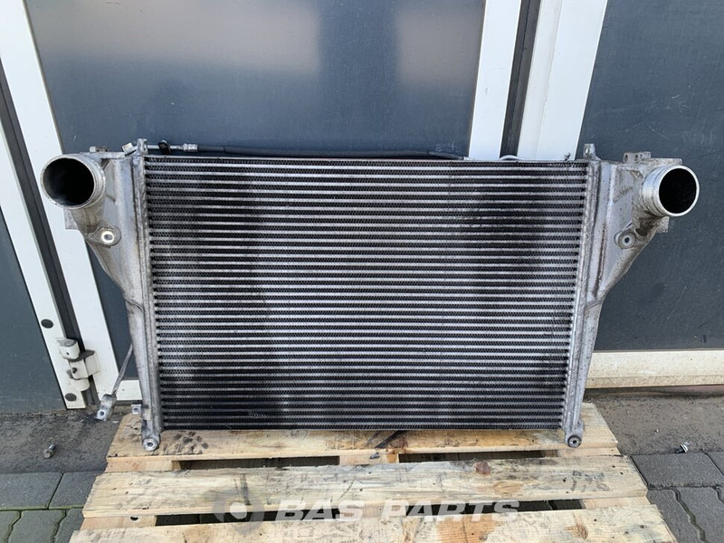 Mercedes-Benz Antos MP4 Intercooler Mercedes A 960 500 07 02 - Interkuleri - Kuorma-auto: kuva Mercedes-Benz Antos MP4 Intercooler Mercedes A 960 500 07 02 - Interkuleri - Kuorma-auto Mercedes-Benz Antos MP4 Intercooler Mercedes A 960 500 07 02 - Interkuleri - Kuorma-auto: kuva Mercedes-Benz Antos MP4 Intercooler Mercedes A 960 500 07 02 - Interkuleri - Kuorma-auto