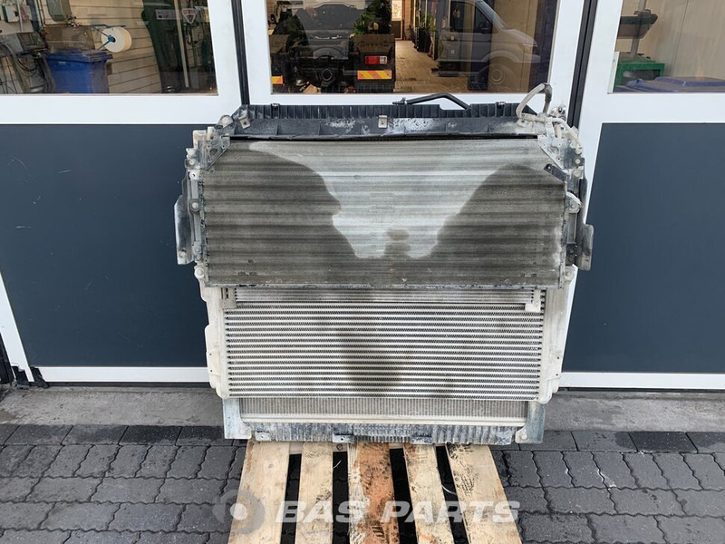 Mercedes-Benz Antos MP4 Koelerpakket Mercedes OM470LA 395 A 960 500 00 02 - Jäähdytin - Kuorma-auto: kuva Mercedes-Benz Antos MP4 Koelerpakket Mercedes OM470LA 395 A 960 500 00 02 - Jäähdytin - Kuorma-auto Mercedes-Benz Antos MP4 Koelerpakket Mercedes OM470LA 395 A 960 500 00 02 - Jäähdytin - Kuorma-auto: kuva Mercedes-Benz Antos MP4 Koelerpakket Mercedes OM470LA 395 A 960 500 00 02 - Jäähdytin - Kuorma-auto