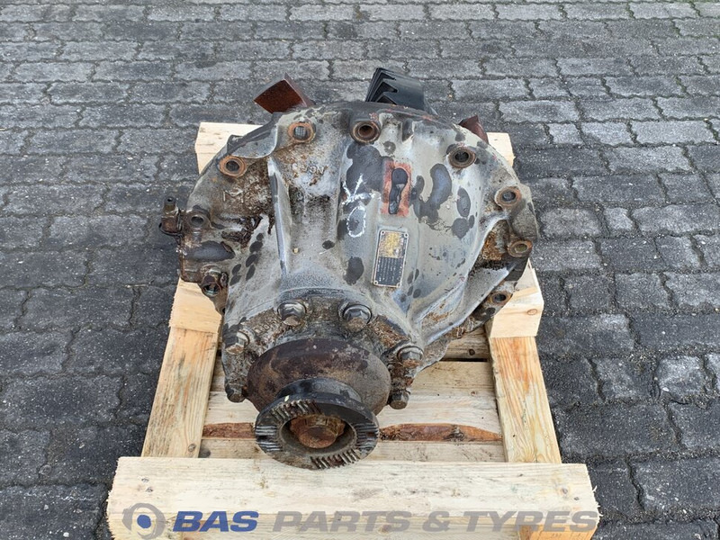 Meritor Differentieel Volvo RSS1332A P11150 - Differentiaali - Kuorma-auto: kuva Meritor Differentieel Volvo RSS1332A P11150 - Differentiaali - Kuorma-auto Meritor Differentieel Volvo RSS1332A P11150 - Differentiaali - Kuorma-auto: kuva Meritor Differentieel Volvo RSS1332A P11150 - Differentiaali - Kuorma-auto