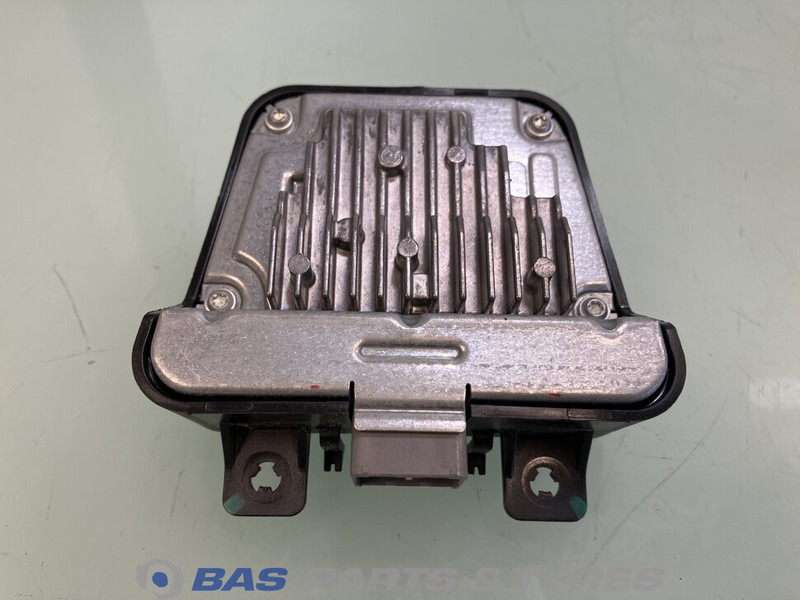 Renault Regeleenheid rijbaanwisseling Renault 7423121452 - Valo/ Valaistus - Kuorma-auto: kuva Renault Regeleenheid rijbaanwisseling Renault 7423121452 - Valo/ Valaistus - Kuorma-auto Renault Regeleenheid rijbaanwisseling Renault 7423121452 - Valo/ Valaistus - Kuorma-auto: kuva Renault Regeleenheid rijbaanwisseling Renault 7423121452 - Valo/ Valaistus - Kuorma-auto