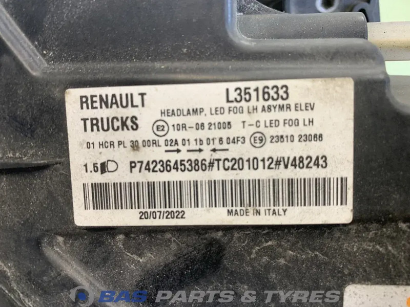 Renault T-Serie Evolution Koplamp Links 7423645386 - Etulyhty - Kuorma-auto: kuva Renault T-Serie Evolution Koplamp Links 7423645386 - Etulyhty - Kuorma-auto Renault T-Serie Evolution Koplamp Links 7423645386 - Etulyhty - Kuorma-auto: kuva Renault T-Serie Evolution Koplamp Links 7423645386 - Etulyhty - Kuorma-auto