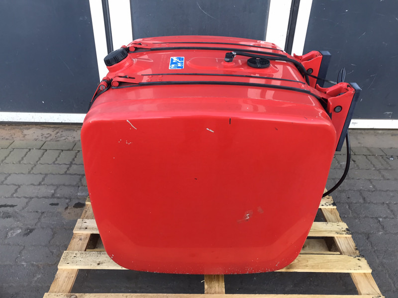 Scania  - Polttoainetankki - Kuorma-auto: kuva Scania  - Polttoainetankki - Kuorma-auto Scania  - Polttoainetankki - Kuorma-auto: kuva Scania  - Polttoainetankki - Kuorma-auto
