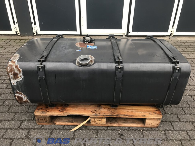 Scania Brandstoftank Scania 450 Liter 1424272 - Polttoainetankki - Kuorma-auto: kuva Scania Brandstoftank Scania 450 Liter 1424272 - Polttoainetankki - Kuorma-auto Scania Brandstoftank Scania 450 Liter 1424272 - Polttoainetankki - Kuorma-auto: kuva Scania Brandstoftank Scania 450 Liter 1424272 - Polttoainetankki - Kuorma-auto