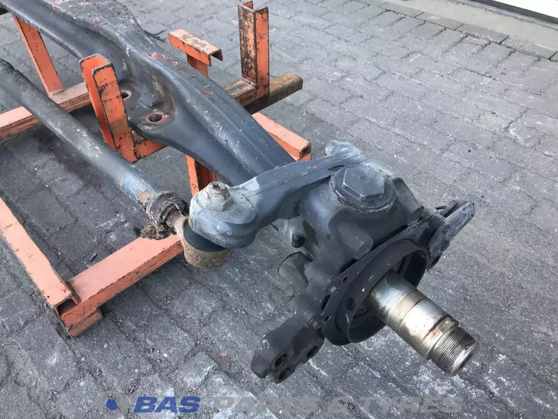 Volvo - Etuakseli - Kuorma-auto: kuva Volvo - Etuakseli - Kuorma-auto Volvo - Etuakseli - Kuorma-auto: kuva Volvo - Etuakseli - Kuorma-auto