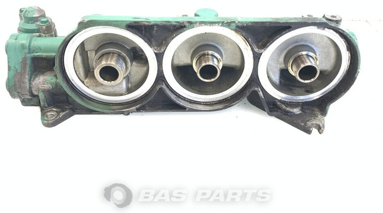 Volvo - Öljysuodatin - Kuorma-auto: kuva Volvo - Öljysuodatin - Kuorma-auto Volvo - Öljysuodatin - Kuorma-auto: kuva Volvo - Öljysuodatin - Kuorma-auto