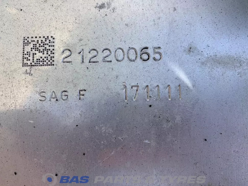 Volvo  - Polttoainetankki - Kuorma-auto: kuva Volvo  - Polttoainetankki - Kuorma-auto Volvo  - Polttoainetankki - Kuorma-auto: kuva Volvo  - Polttoainetankki - Kuorma-auto