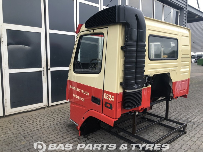 Volvo FM1 Volvo Day Cab L1EH1 3092053 - Ohjaamo ja sisustus - Kuorma-auto: kuva Volvo FM1 Volvo Day Cab L1EH1 3092053 - Ohjaamo ja sisustus - Kuorma-auto Volvo FM1 Volvo Day Cab L1EH1 3092053 - Ohjaamo ja sisustus - Kuorma-auto: kuva Volvo FM1 Volvo Day Cab L1EH1 3092053 - Ohjaamo ja sisustus - Kuorma-auto