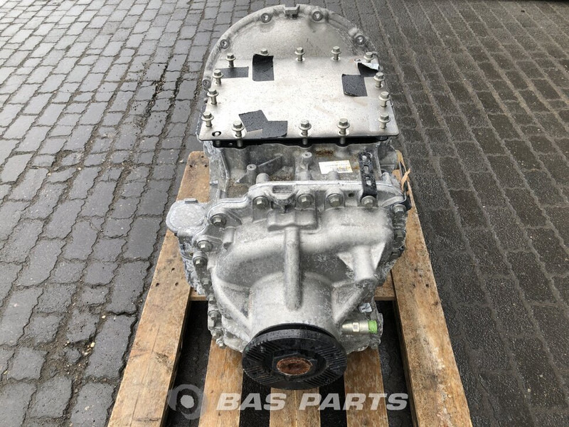 Volvo FM4 - Vaihdelaatikko - Kuorma-auto: kuva Volvo FM4 - Vaihdelaatikko - Kuorma-auto Volvo FM4 - Vaihdelaatikko - Kuorma-auto: kuva Volvo FM4 - Vaihdelaatikko - Kuorma-auto