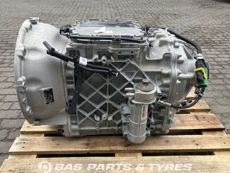Volvo FM5 - Vaihdelaatikko - Kuorma-auto: kuva Volvo FM5 - Vaihdelaatikko - Kuorma-auto Volvo FM5 - Vaihdelaatikko - Kuorma-auto: kuva Volvo FM5 - Vaihdelaatikko - Kuorma-auto