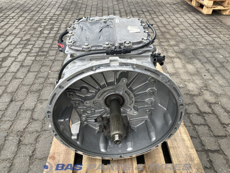 Volvo FM5 Volvo AT2612G I-Shift Versnellingsbak 20483506 - Vaihdelaatikko - Kuorma-auto: kuva Volvo FM5 Volvo AT2612G I-Shift Versnellingsbak 20483506 - Vaihdelaatikko - Kuorma-auto Volvo FM5 Volvo AT2612G I-Shift Versnellingsbak 20483506 - Vaihdelaatikko - Kuorma-auto: kuva Volvo FM5 Volvo AT2612G I-Shift Versnellingsbak 20483506 - Vaihdelaatikko - Kuorma-auto