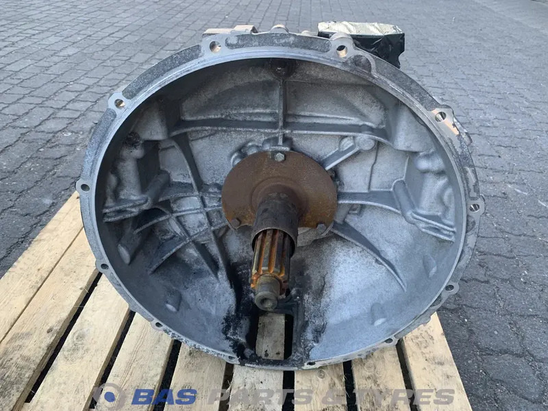 ZF FL Euro 6 Volvo ATO1056 Versnellingsbak 6AS1000 TO - Vaihdelaatikko - Kuorma-auto: kuva ZF FL Euro 6 Volvo ATO1056 Versnellingsbak 6AS1000 TO - Vaihdelaatikko - Kuorma-auto ZF FL Euro 6 Volvo ATO1056 Versnellingsbak 6AS1000 TO - Vaihdelaatikko - Kuorma-auto: kuva ZF FL Euro 6 Volvo ATO1056 Versnellingsbak 6AS1000 TO - Vaihdelaatikko - Kuorma-auto