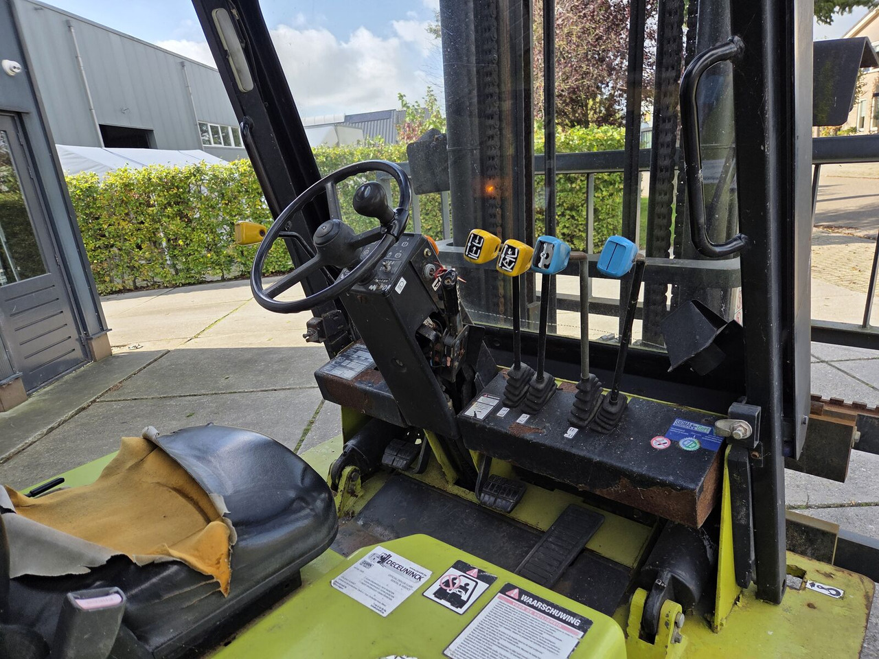 Clark GPX 50S diesel heftruck - Dieseltrukki: kuva Clark GPX 50S diesel heftruck - Dieseltrukki Clark GPX 50S diesel heftruck - Dieseltrukki: kuva Clark GPX 50S diesel heftruck - Dieseltrukki