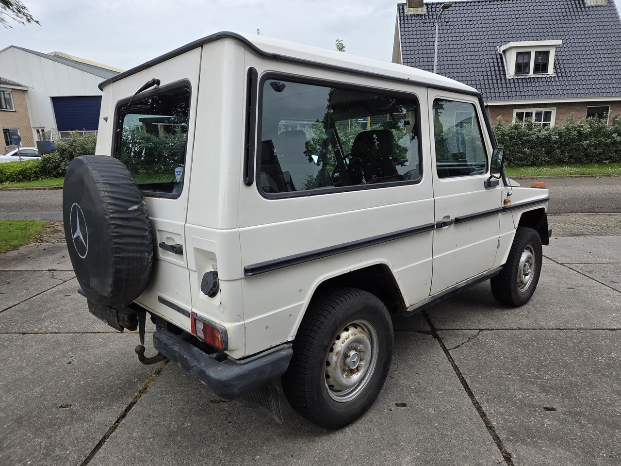 Maasturi/ Katumaasturi Mercedes-Benz G-klasse 230GE 1985 SUV: kuva Maasturi/ Katumaasturi Mercedes-Benz G-klasse 230GE 1985 SUV