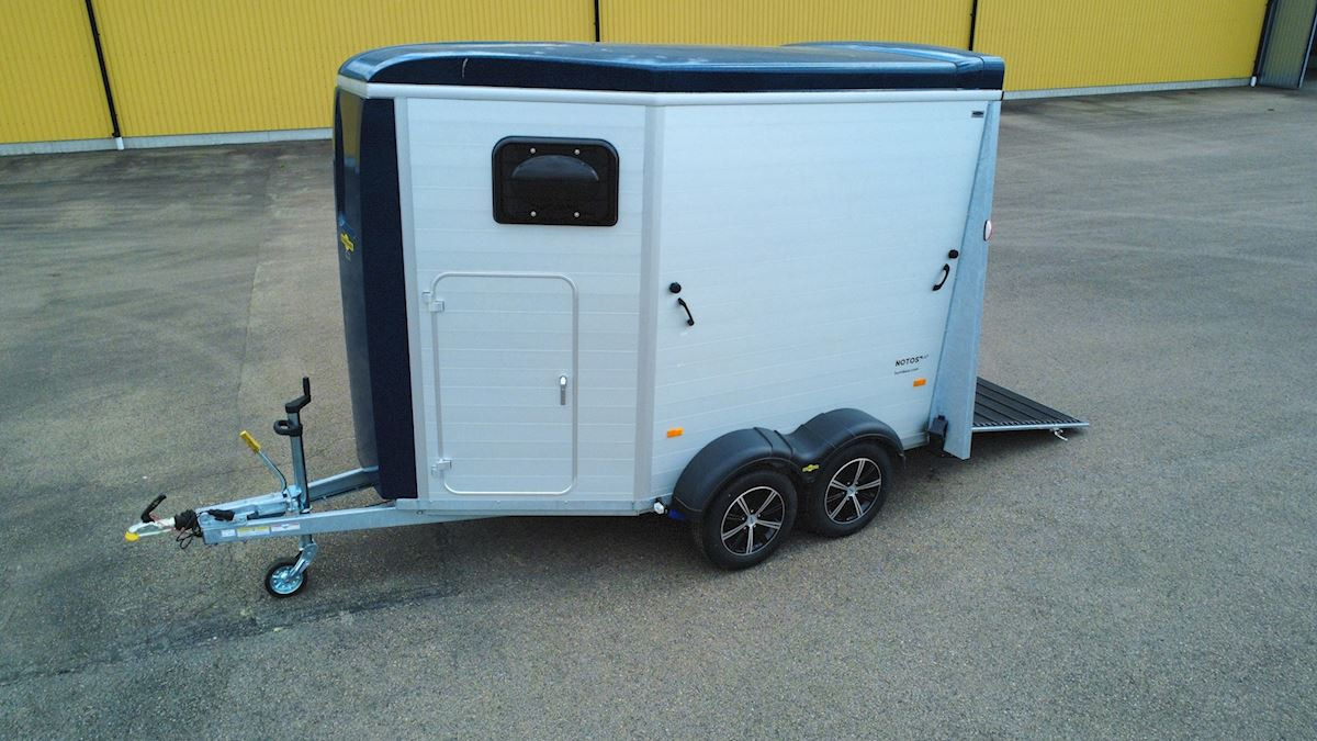 Humbaur Notos Alu - Hevostraileri: kuva Humbaur Notos Alu - Hevostraileri Humbaur Notos Alu - Hevostraileri: kuva Humbaur Notos Alu - Hevostraileri