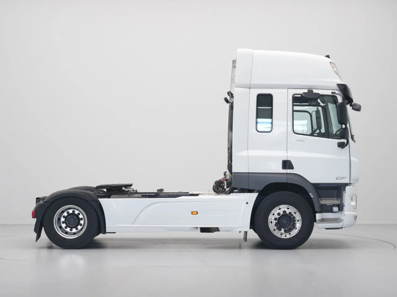 DAF CF 450 FT - Vetopöytäauto: kuva DAF CF 450 FT - Vetopöytäauto DAF CF 450 FT - Vetopöytäauto: kuva DAF CF 450 FT - Vetopöytäauto