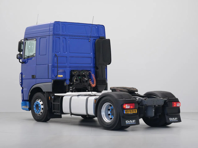 DAF XF 440 FT Space Cab, PTO - Vetopöytäauto: kuva DAF XF 440 FT Space Cab, PTO - Vetopöytäauto DAF XF 440 FT Space Cab, PTO - Vetopöytäauto: kuva DAF XF 440 FT Space Cab, PTO - Vetopöytäauto