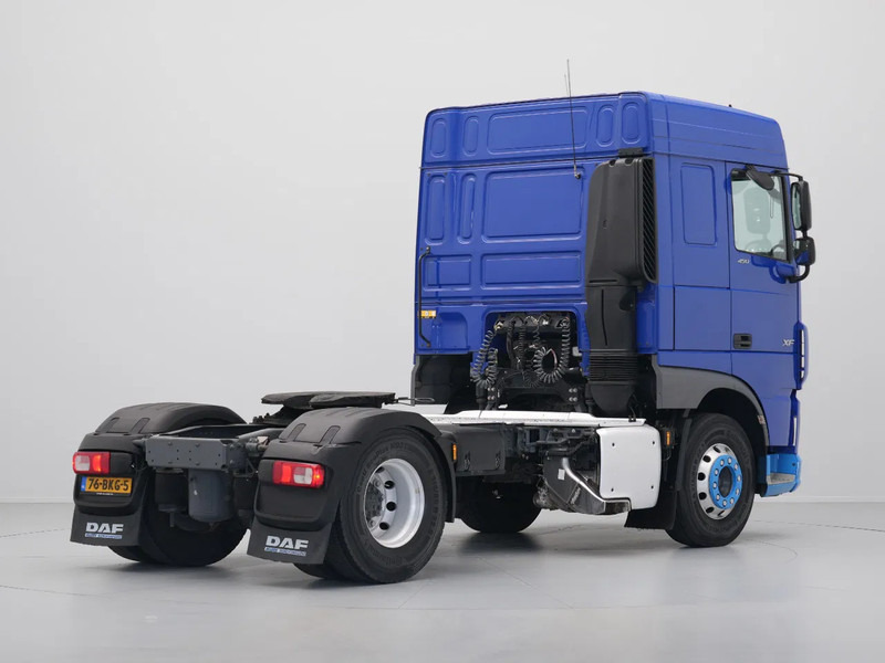 DAF XF 450 FT Space Cab, PTO - Vetopöytäauto: kuva DAF XF 450 FT Space Cab, PTO - Vetopöytäauto DAF XF 450 FT Space Cab, PTO - Vetopöytäauto: kuva DAF XF 450 FT Space Cab, PTO - Vetopöytäauto
