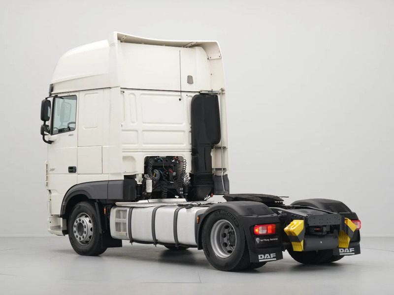 DAF XF 480 FT Super Space Cab, 2x Tanks, PTO Prep - Vetopöytäauto: kuva DAF XF 480 FT Super Space Cab, 2x Tanks, PTO Prep - Vetopöytäauto DAF XF 480 FT Super Space Cab, 2x Tanks, PTO Prep - Vetopöytäauto: kuva DAF XF 480 FT Super Space Cab, 2x Tanks, PTO Prep - Vetopöytäauto