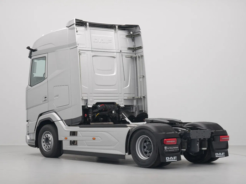 DAF XG 480 FT DVS LEATHER PTO-PREP B3-ALARM SILVER METALLIC (J5320MESI) VECTO 2 - Vetopöytäauto: kuva DAF XG 480 FT DVS LEATHER PTO-PREP B3-ALARM SILVER METALLIC (J5320MESI) VECTO 2 - Vetopöytäauto DAF XG 480 FT DVS LEATHER PTO-PREP B3-ALARM SILVER METALLIC (J5320MESI) VECTO 2 - Vetopöytäauto: kuva DAF XG 480 FT DVS LEATHER PTO-PREP B3-ALARM SILVER METALLIC (J5320MESI) VECTO 2 - Vetopöytäauto