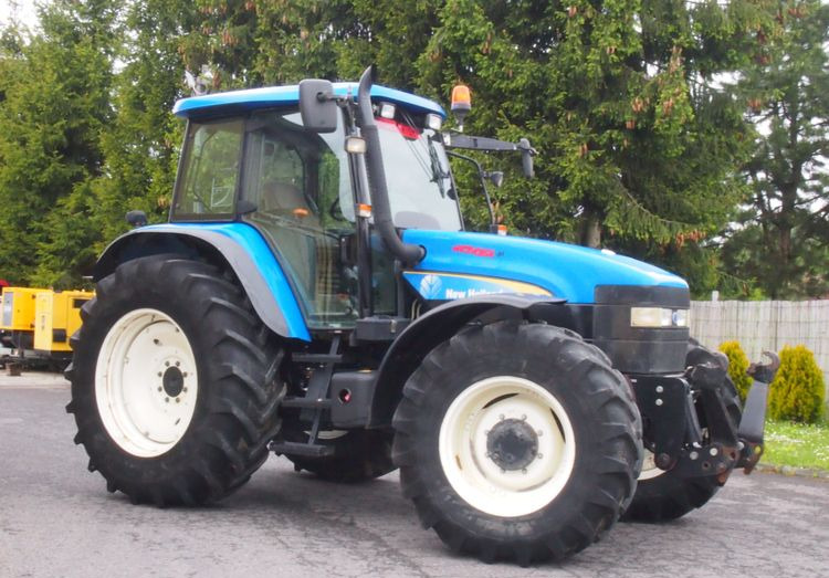Ciągnik New Holland TM 140 2004 Przedni TUZ - Traktori: kuva Ciągnik New Holland TM 140 2004 Przedni TUZ - Traktori Ciągnik New Holland TM 140 2004 Przedni TUZ - Traktori: kuva Ciągnik New Holland TM 140 2004 Przedni TUZ - Traktori