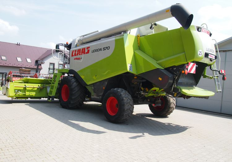 Kombajn zbożawy Claas Lexon 570 Kombajn zbożowy CLAAS LEXION 570+ heder VARIO 7,5m - Leikkuupuimuri: kuva Kombajn zbożawy Claas Lexon 570 Kombajn zbożowy CLAAS LEXION 570+ heder VARIO 7,5m - Leikkuupuimuri Kombajn zbożawy Claas Lexon 570 Kombajn zbożowy CLAAS LEXION 570+ heder VARIO 7,5m - Leikkuupuimuri: kuva Kombajn zbożawy Claas Lexon 570 Kombajn zbożowy CLAAS LEXION 570+ heder VARIO 7,5m - Leikkuupuimuri