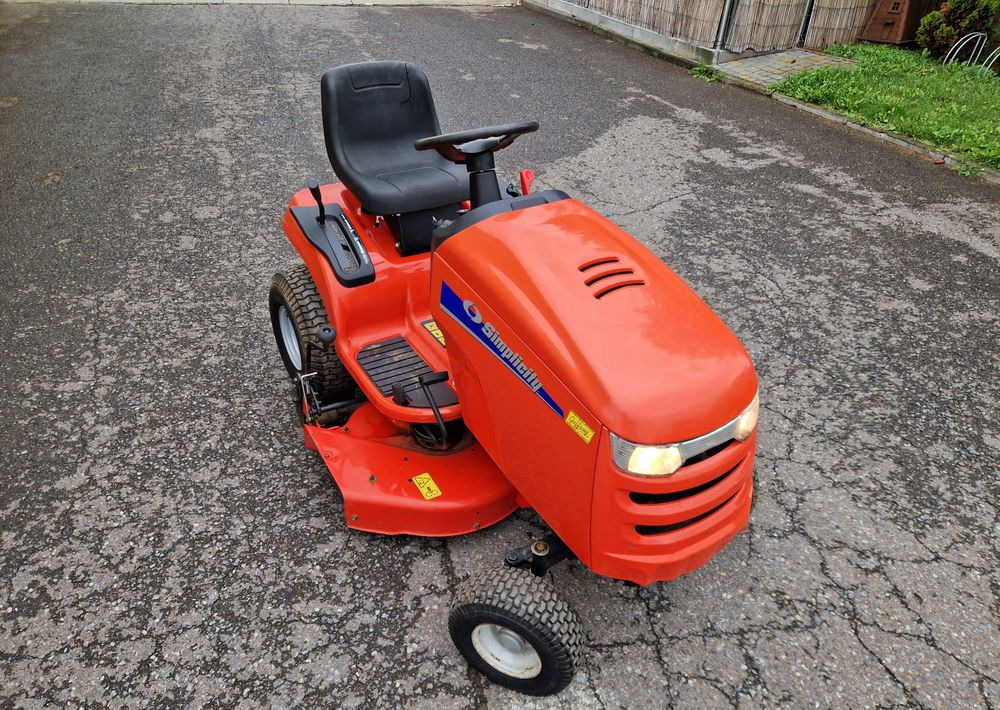 Kosiarka traktorek Simplicity Regent 18,5 Kosiarka Simplicity - Ruohonleikkuri: kuva Kosiarka traktorek Simplicity Regent 18,5 Kosiarka Simplicity - Ruohonleikkuri Kosiarka traktorek Simplicity Regent 18,5 Kosiarka Simplicity - Ruohonleikkuri: kuva Kosiarka traktorek Simplicity Regent 18,5 Kosiarka Simplicity - Ruohonleikkuri