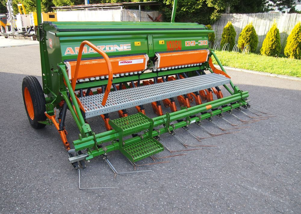 Kylvökone Siewnik Amazone D9 -30 2007 Siewnik Amazone: kuva Kylvökone Siewnik Amazone D9 -30 2007 Siewnik Amazone